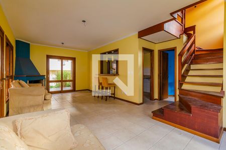 Sala de casa de condomínio à venda com 3 quartos, 132m² em Espirito Santo, Porto Alegre