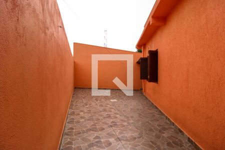 Casa para alugar com 120m², 3 quartos e 2 vagas Casa para alugar com 120m², 3 quartos e 2 vagasQuintal