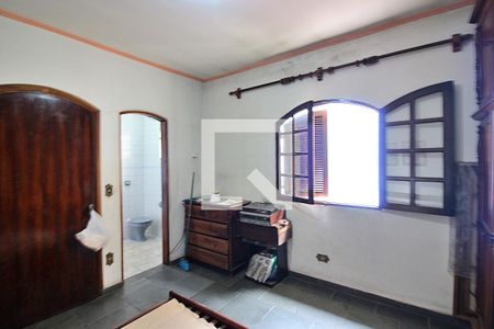 Casa à venda com 393m², 5 quartos e 8 vagasSuíte 4