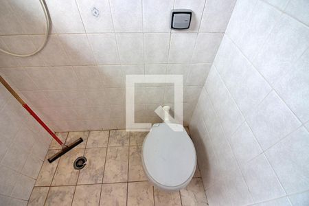 Casa à venda com 393m², 5 quartos e 8 vagasBanheiro da Suíte 3