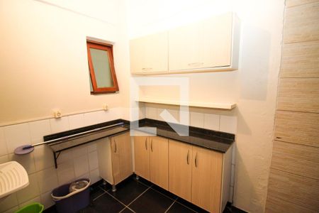 Casa à venda com 200m², 5 quartos e 2 vagasÁrea de Serviço