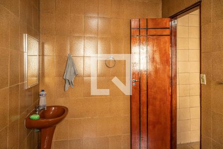 Casa à venda com 500m², 2 quartos e 8 vagasBanheiro 2 