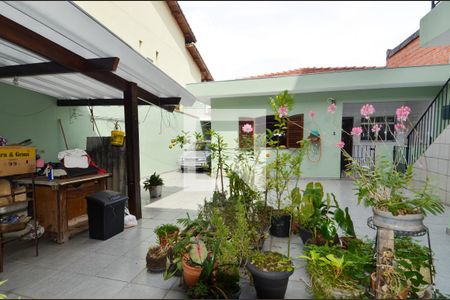 Casa à venda com 315m², 5 quartos e 5 vagas Casa à venda com 315m², 5 quartos e 5 vagasVista do Quarto 4 - Edícula