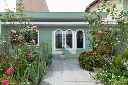 Casa à venda com 315m², 5 quartos e 5 vagas Casa à venda com 315m², 5 quartos e 5 vagasJardim