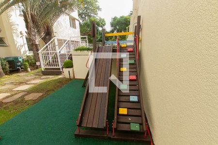 Apartamento à venda com 55m², 2 quartos e 2 vagas Apartamento à venda com 55m², 2 quartos e 2 vagasÁrea Comum - Playground
