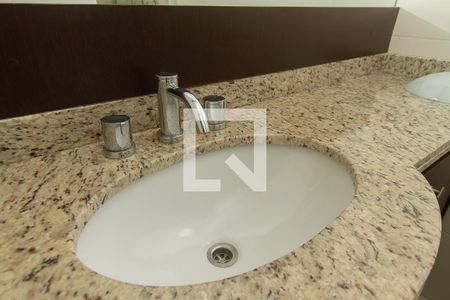 Apartamento à venda com 55m², 2 quartos e 2 vagas Apartamento à venda com 55m², 2 quartos e 2 vagasBanheiro - Torneira