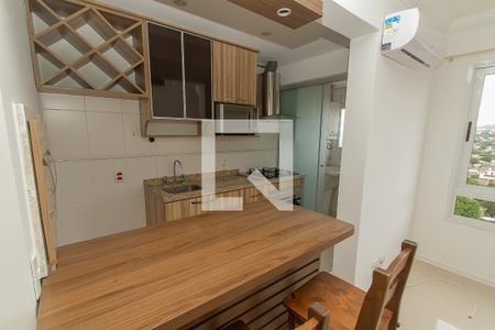 Cozinha de apartamento à venda com 2 quartos, 55m² em Petrópolis, Porto Alegre