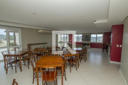 Apartamento à venda com 55m², 2 quartos e 2 vagas Apartamento à venda com 55m², 2 quartos e 2 vagasÁrea comum - Salão de festas
