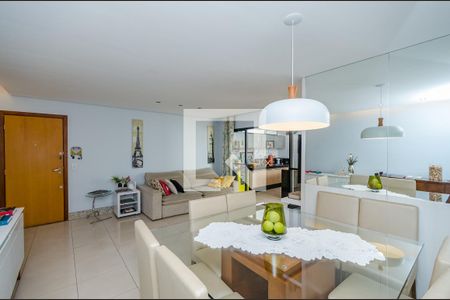 Sala de apartamento à venda com 3 quartos, 140m² em Buritis, Belo Horizonte