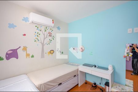 Apartamento à venda com 140m², 3 quartos e 2 vagasQuarto 2