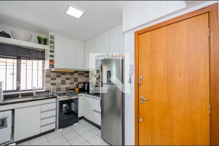 Apartamento à venda com 140m², 3 quartos e 2 vagasCozinha