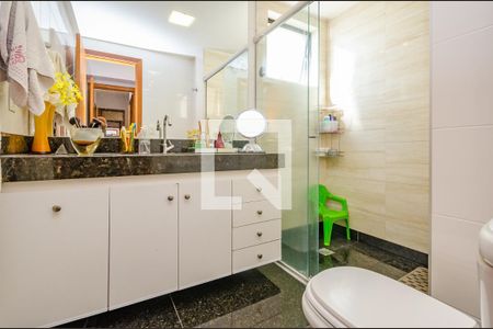 Apartamento à venda com 140m², 3 quartos e 2 vagasBanheiro da Suíte