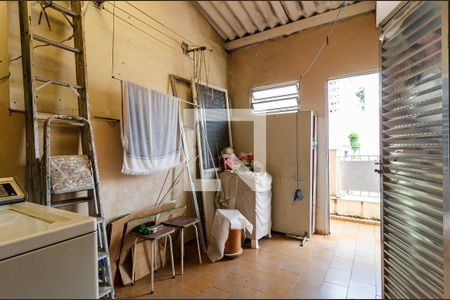 Casa à venda com 300m², 1 quarto e 3 vagasLavanderia