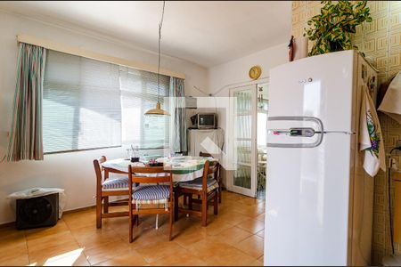 Casa à venda com 300m², 1 quarto e 3 vagasCozinha