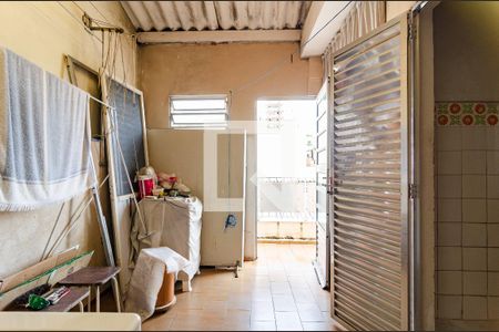 Casa à venda com 300m², 1 quarto e 3 vagasLavanderia