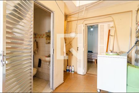 Casa à venda com 300m², 1 quarto e 3 vagasLavanderia