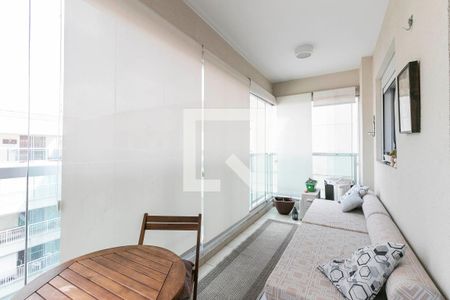 Apartamento à venda com 82m², 3 quartos e 1 vagaVaranda