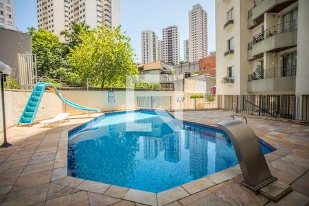 Apartamento à venda com 52m², 2 quartos e 1 vagaÁrea comum - Piscina