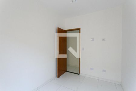 Quarto 1 de apartamento para alugar com 2 quartos, 48m² em Vila Santa Isabel, São Paulo