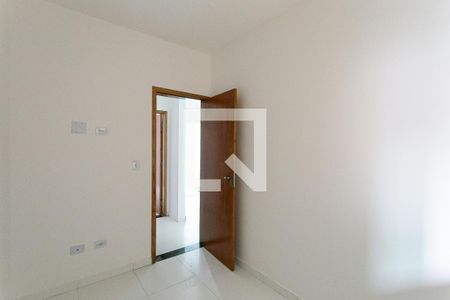 Quarto 1 de apartamento para alugar com 2 quartos, 40m² em Vila Santa Isabel, São Paulo