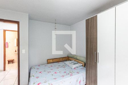 Casa à venda com 155m², 5 quartos e 3 vagas Casa à venda com 155m², 5 quartos e 3 vagasQuarto 4