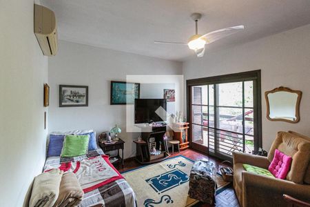 Casa à venda com 155m², 5 quartos e 3 vagas Casa à venda com 155m², 5 quartos e 3 vagasQuarto 3