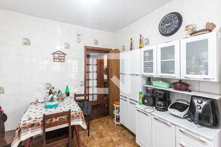 Casa à venda com 155m², 5 quartos e 3 vagas Casa à venda com 155m², 5 quartos e 3 vagasCozinha