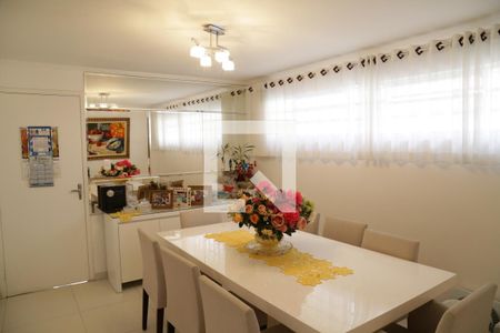 Sala de Jantar de casa para alugar com 3 quartos, 170m² em Vila Granada, São Paulo