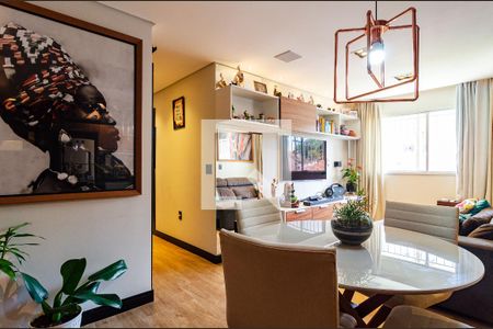 Apartamento à venda com 68m², 3 quartos e 1 vagaSala