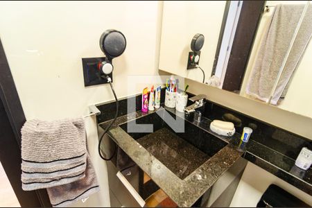 Apartamento à venda com 68m², 3 quartos e 1 vagaBanheiro Social