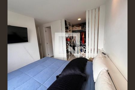 Apartamento à venda com 105m², 3 quartos e 2 vagasSuíte 1