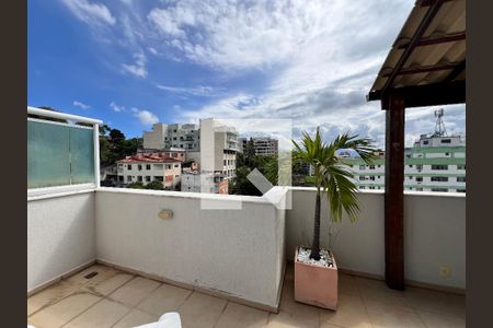 Apartamento à venda com 105m², 3 quartos e 2 vagasCobertura