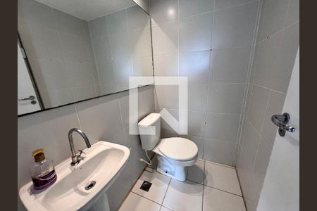Apartamento à venda com 105m², 3 quartos e 2 vagasBanheiro 1