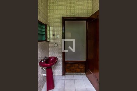 Casa para alugar com 118m², 2 quartos e 3 vagasBanheiro