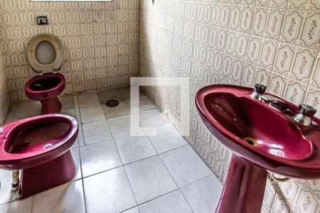 Casa para alugar com 118m², 2 quartos e 3 vagasBanheiro