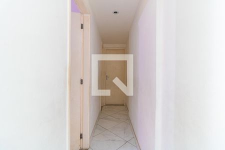 Corredor de apartamento à venda com 2 quartos, 57m² em Engenho de Dentro, Rio de Janeiro