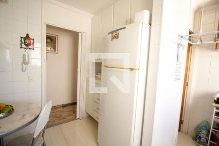 Apartamento à venda com 64m², 2 quartos e 1 vagaCozinha