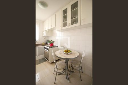 Apartamento à venda com 64m², 2 quartos e 1 vagaCozinha