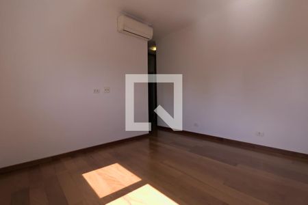 Quarto Suíte 1  de apartamento para alugar com 4 quartos, 159m² em Perdizes, São Paulo