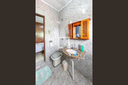 Casa à venda com 105m², 3 quartos e 2 vagasBanheiro da Suíte