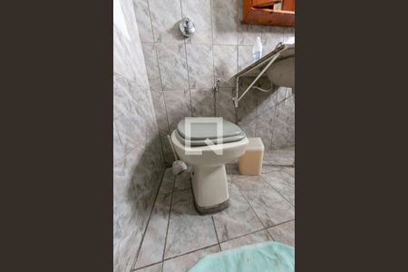 Casa à venda com 105m², 3 quartos e 2 vagasBanheiro da Suíte