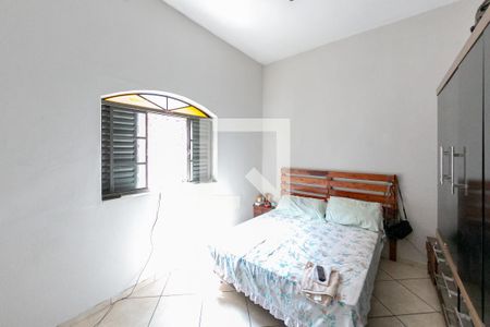 Casa à venda com 105m², 3 quartos e 2 vagasQuarto 2