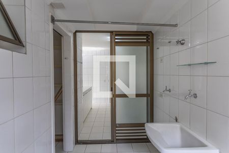 Apartamento para alugar com 105m², 4 quartos e 2 vagas Apartamento para alugar com 105m², 4 quartos e 2 vagasÁrea de Serviço