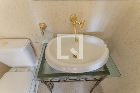 Lavabo de apartamento para alugar com 4 quartos, 105m² em Vila Pompéia, São Paulo