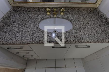 Apartamento para alugar com 105m², 4 quartos e 2 vagas Apartamento para alugar com 105m², 4 quartos e 2 vagasBanheiro Suíte