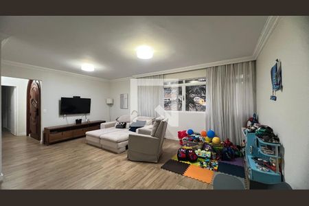 Sala de apartamento à venda com 3 quartos, 156m² em Cerqueira César, São Paulo