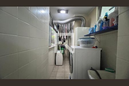 Apartamento à venda com 156m², 3 quartos e 1 vagaÁrea de Serviço