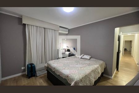 Apartamento à venda com 156m², 3 quartos e 1 vagaSuite
