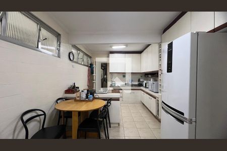 Apartamento à venda com 156m², 3 quartos e 1 vagaCopa