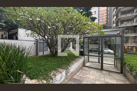 Apartamento à venda com 156m², 3 quartos e 1 vagaFachada